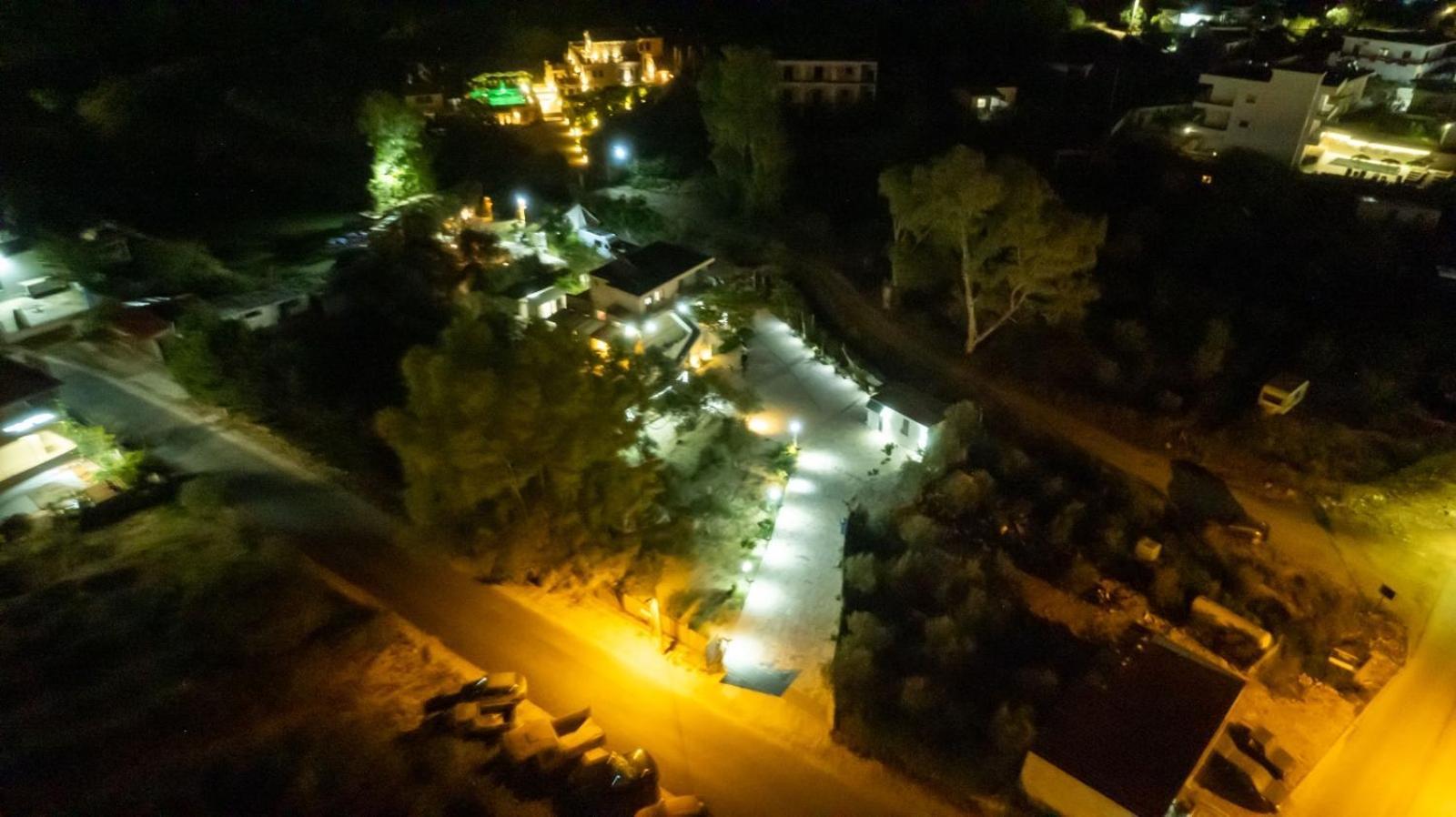 Garden Villa Lake Side & Glamping Ksamil Zewnętrze zdjęcie