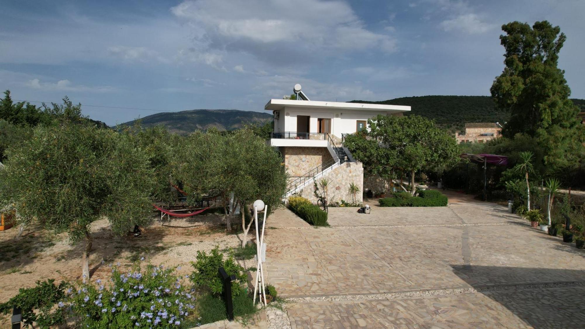 Garden Villa Lake Side & Glamping Ksamil Zewnętrze zdjęcie