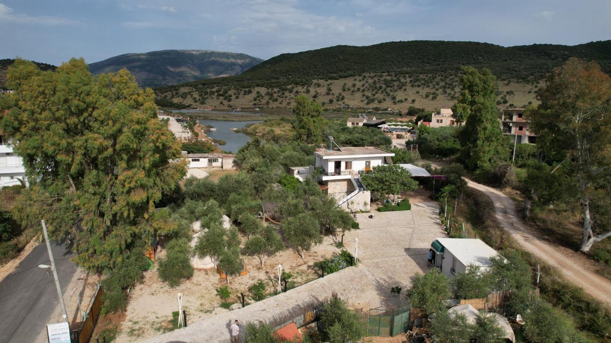 Garden Villa Lake Side & Glamping Ksamil Zewnętrze zdjęcie