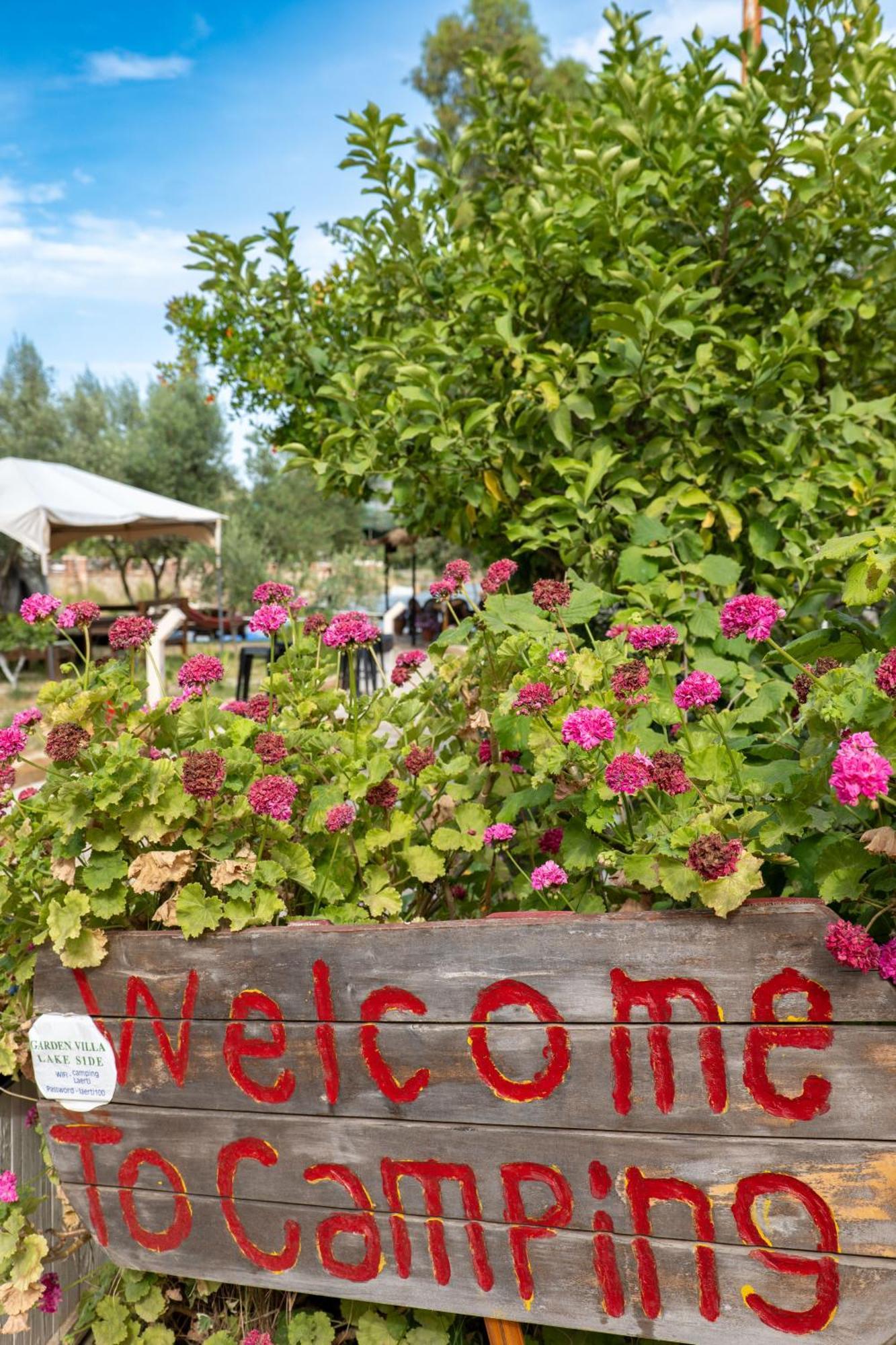 Garden Villa Lake Side & Glamping Ksamil Zewnętrze zdjęcie