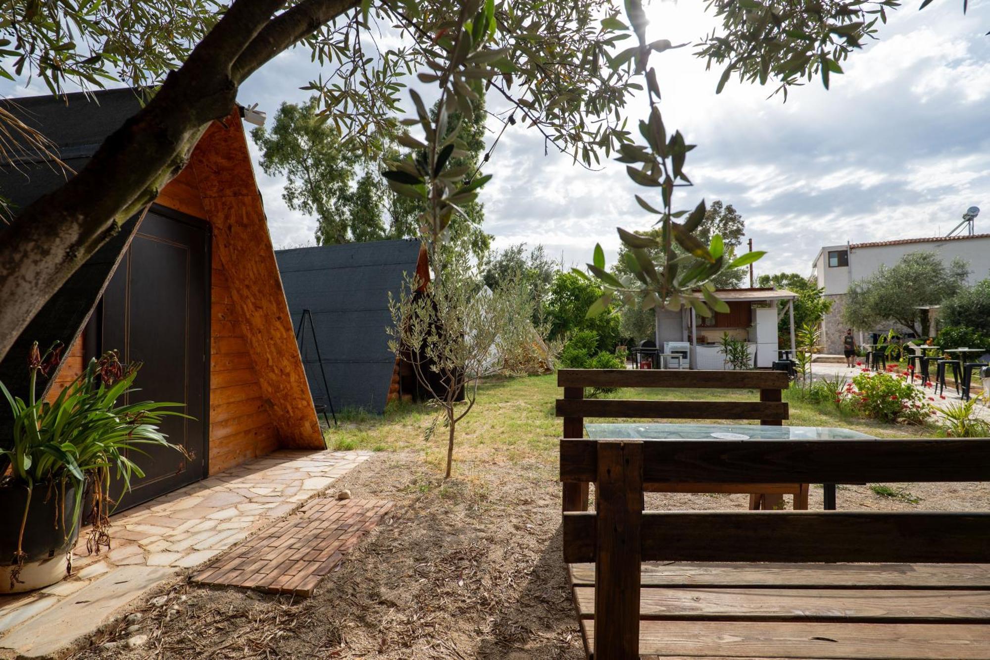 Garden Villa Lake Side & Glamping Ksamil Zewnętrze zdjęcie