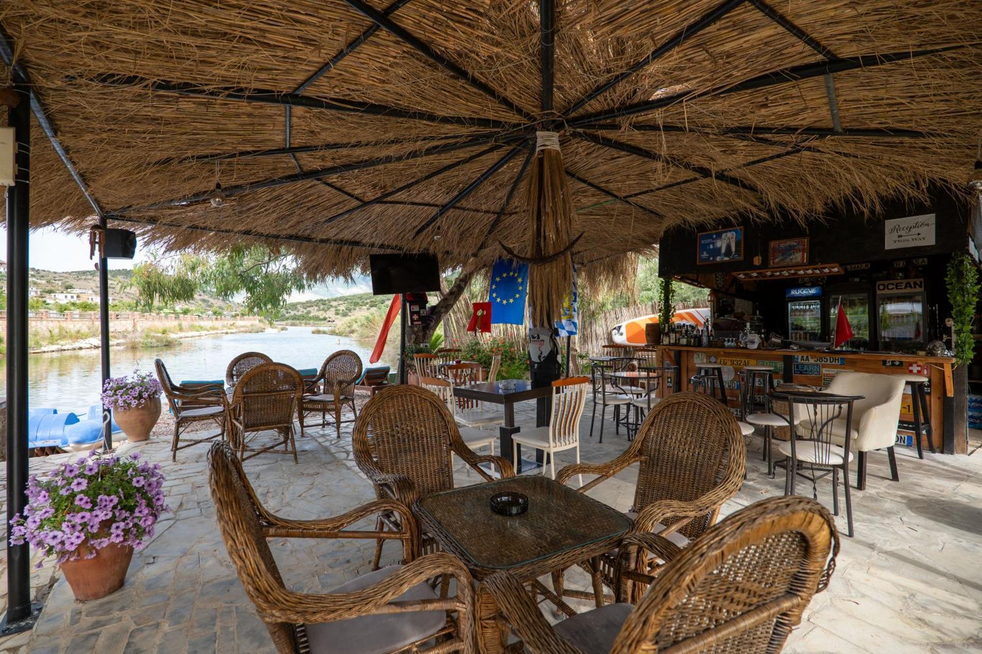 Garden Villa Lake Side & Glamping Ksamil Zewnętrze zdjęcie